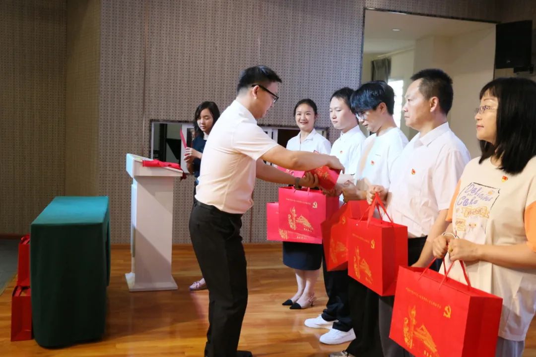 上传的文章图片